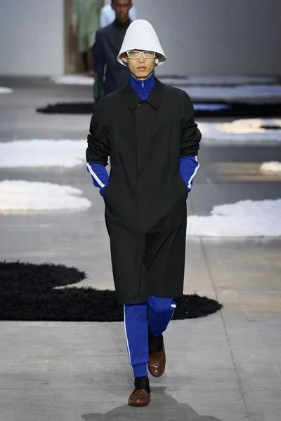 Look 6